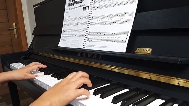 The Boogie Woogie Band ! (from Alfred's Basic Piano Library, Recital Book Complete Level 1) смотреть онлайн