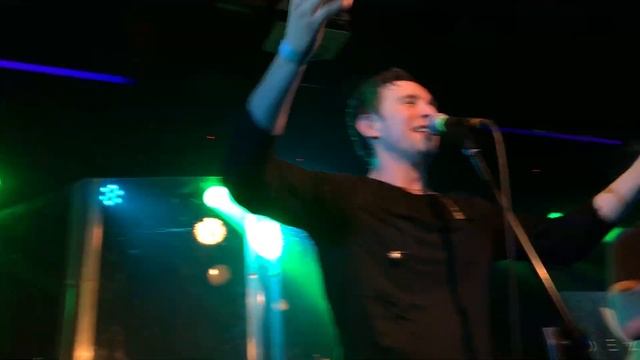 Dezery - Гром и молния (9.04.2019, Moscow, 16Tons club) смотреть онлайн