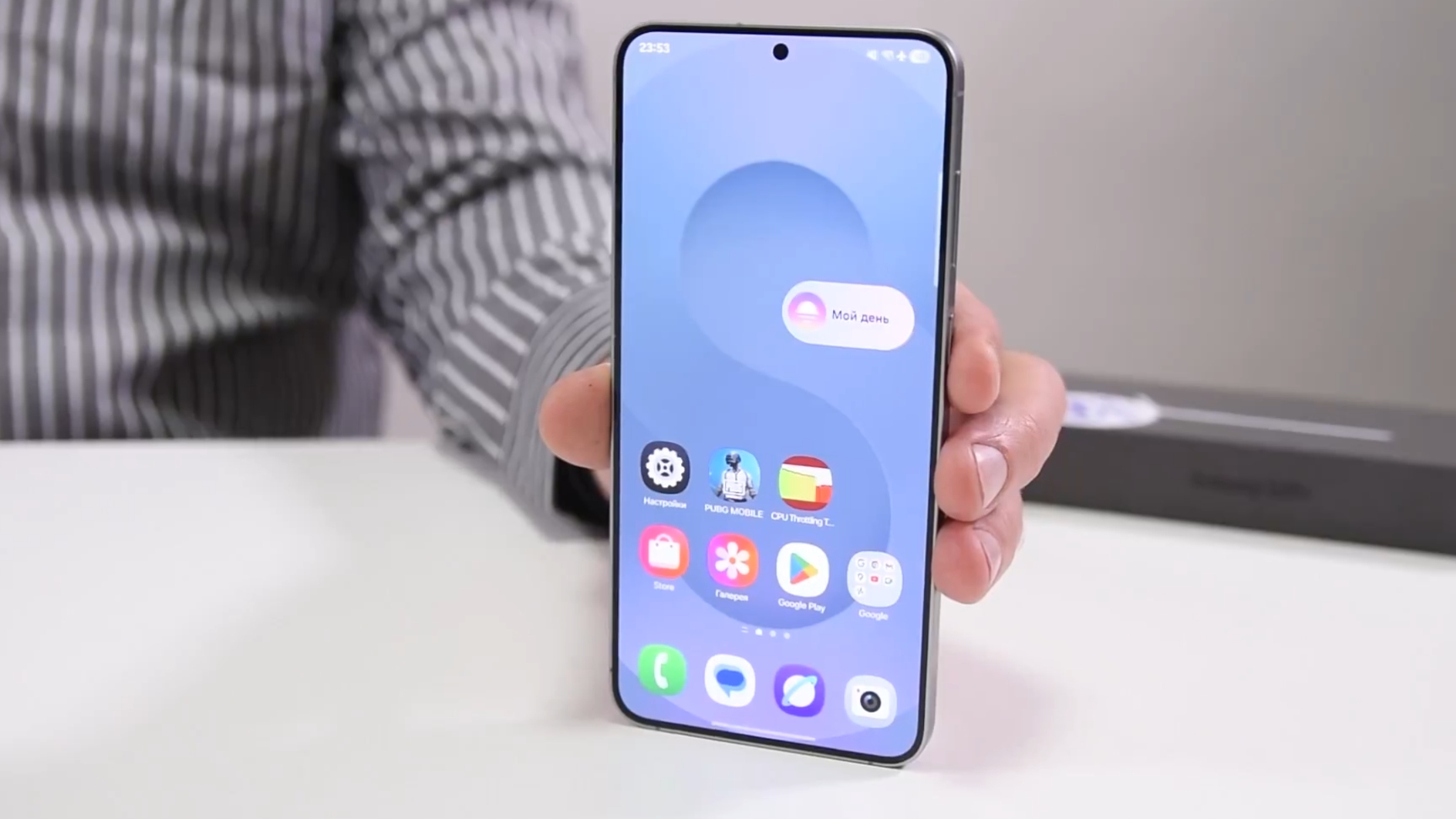 Честный обзор Samsung Galaxy S25 Plus / Арстайл / смотреть онлайн