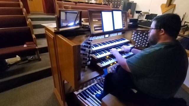 March by Henry Purcell смотреть онлайн