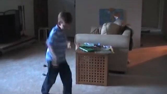 Беготня под музыку.MOD смотреть онлайн