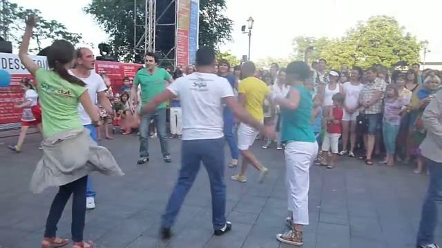 Сальса. Одесса,Приморский бульвар смотреть онлайн
