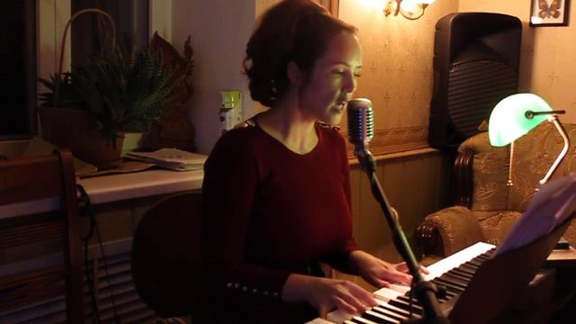 Песня "Ночной поезд" - Utopia76 смотреть онлайн