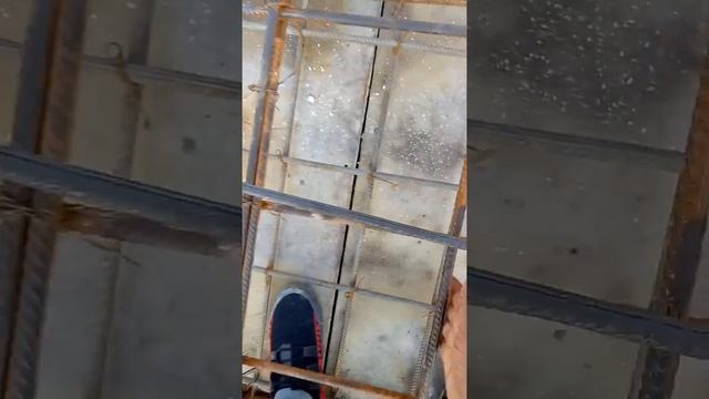 Distribution of bars in a Podium slab... смотреть онлайн