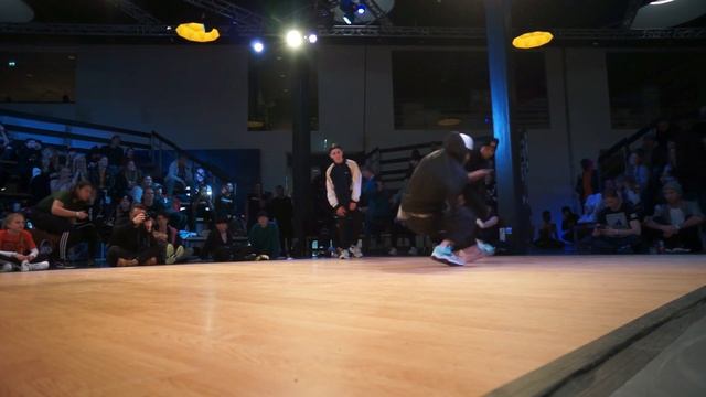 Uz rock Funk Fanatix 2019 CAM UP! смотреть онлайн