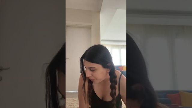 Burcuguvenonline Kanalı Canlı Yayında