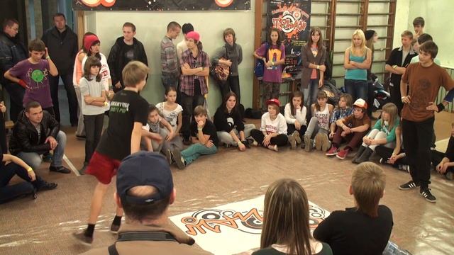 Баттл 360' (ТРИАШ)-часть6- Брейк (свыше года) - 1/2 - 3 смотреть онлайн