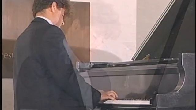 Ilya Petrov plays Mendelssohn "Song without words" смотреть онлайн