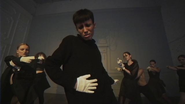 DECKI DANCE - WANNA BE STARTIN’ SOMETHING By MJ