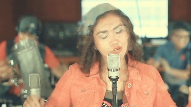 Como La Flor - Studio Session 》☆ *SALSA* *HIT*🎹🎸