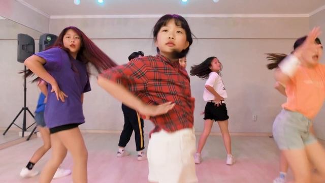 FEELINGDANCE｜Jessie J, Ariana Grande, Nicki Minaj - Bang Bang | Shuny waacking choreography смотреть онлайн