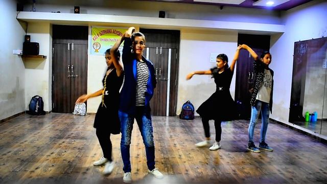 High Heels Vs Boyfriend Dance Choreography With Glorious Dance Studio Nadurabar.. смотреть онлайн