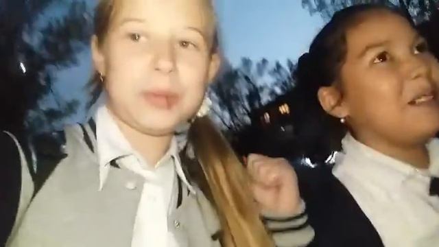 Милана Крамп)VLOG...АФИГЕВШИЙ КЛАСС...... смотреть онлайн