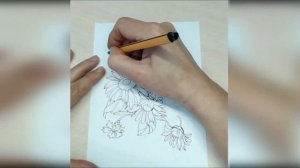 Фрагменты уроков курса "Цветы в графике"