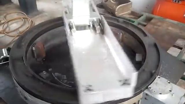 Hole cold cutting смотреть онлайн