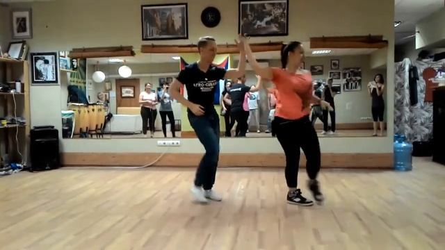 SALSA CUBANA (CASINO) Intermediate. Stanislav Shvetsov & Olga Samoilova смотреть онлайн