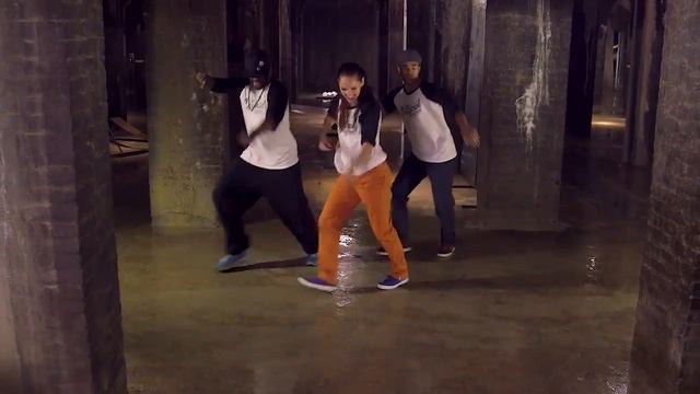 HOW TO HOUSEDANCE! // # 1 Looselegs, Salsa Step/hop, The Marjorie, Swivel,