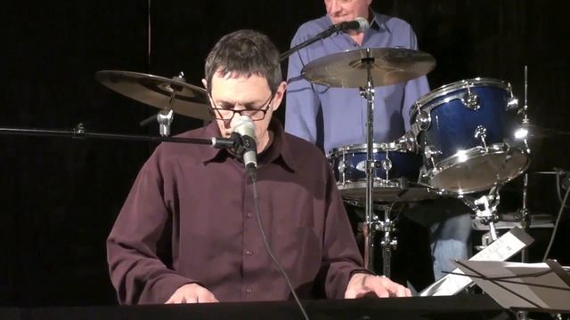 "Earth" by Marty Axelrod with Tracy Newman and the Reinforcements смотреть онлайн
