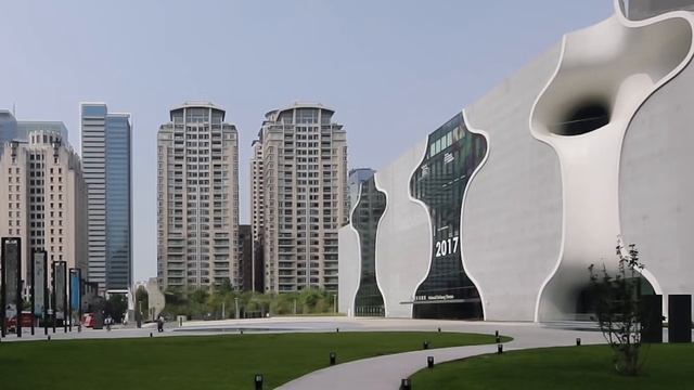 TOYO ITO смотреть онлайн