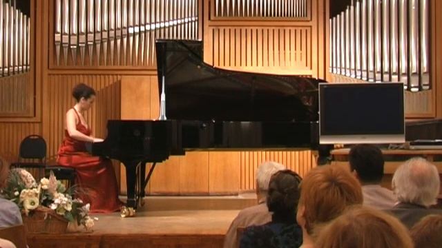 Margarita Muzychenko plays Granados "El Amor y la Muerte" from "Goyescas" смотреть онлайн
