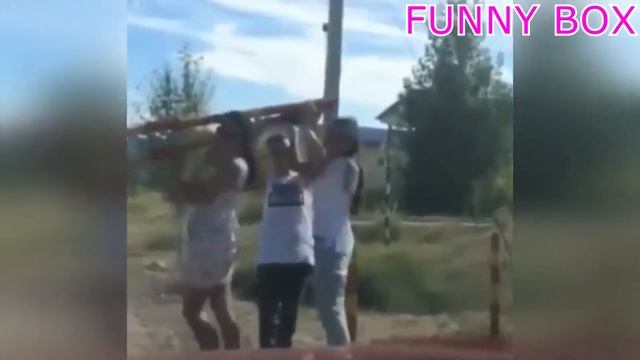 ЭТО НАДО ВИДЕТЬ ДЕБИЛЫ 80го УРОВНЯ смотреть онлайн