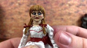 NECA TOYS Ultimate ANNABELLE (Annabelle Comes Home) | Action Figure Review