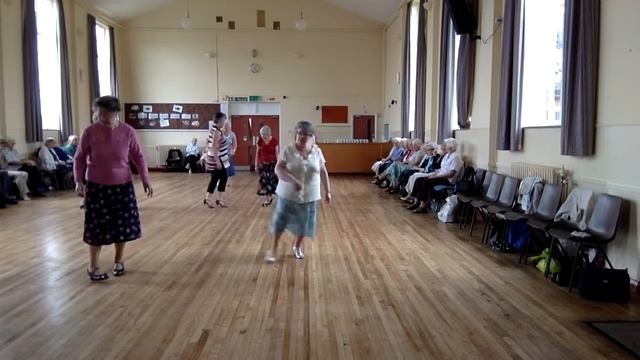 Red Hot Salsa - Tea Dance with John & Pat Harris смотреть онлайн