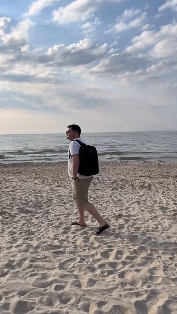 Отправляемся на море. Пляж Зеленоградска #Зеленоградск #Путешествие #калининград смотреть онлайн