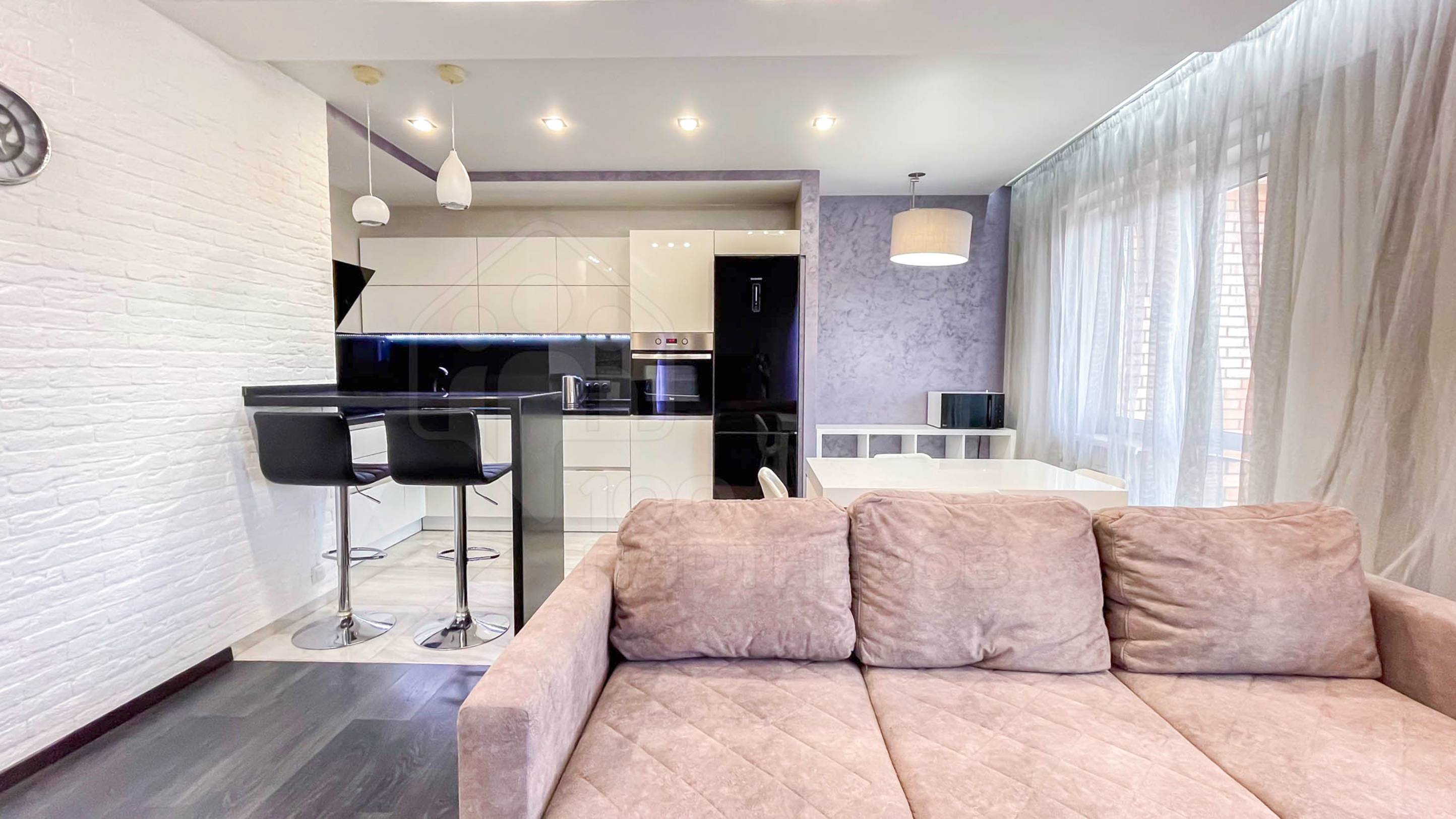 Рум-тур по квартире в аренду Трилиссера 8.4 смотреть онлайн