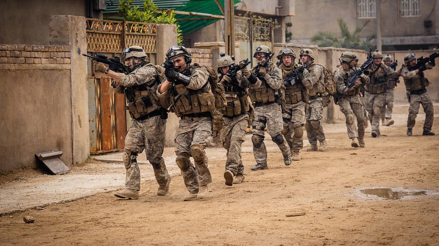 Под огнем | Русский трейлер | Фильм 2025 смотреть онлайн