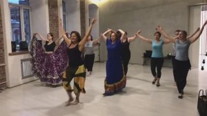 Цыганские танцы "Шатрица". Урок цыганского танца в школе танцев "Экспромт". Студия танцев, обучение.