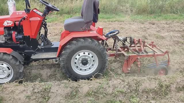 Копка картошки самодельным  МТ