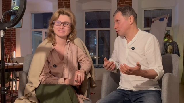 Настя Счастье участвует в марафоне.