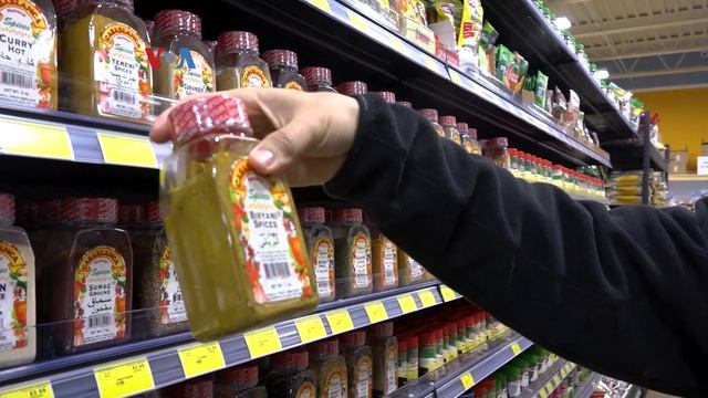 Supermarket Halal Target Warga Internasional di Kawasan Ibu Kota AS смотреть онлайн