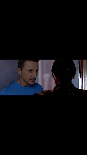 Забыл трусы у Лары Крофт смотреть онлайн
