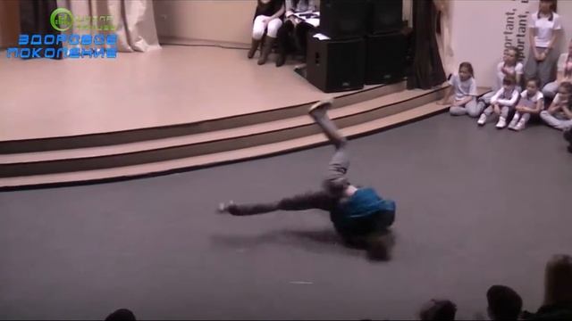 Break-Dance (Юра Павлов) - Соло