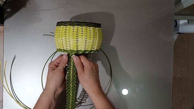 ручка ажурная для маленькой корзинки, узор из макраме смотреть онлайн