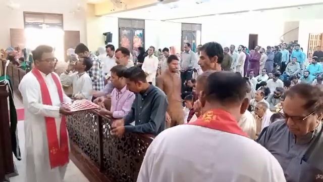 Sunday смотреть онлайн