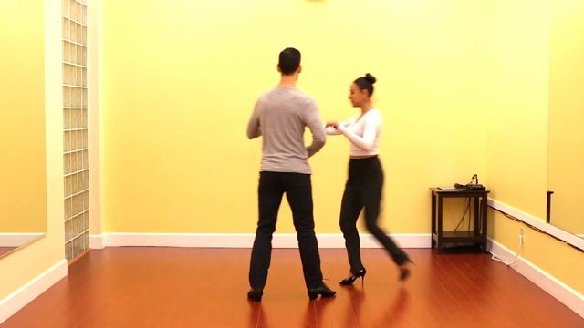New York Walk - Beginner Salsa Moves On2 | TheDanceDojo.com смотреть онлайн