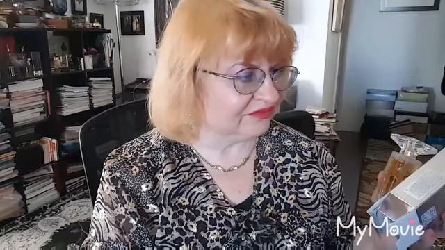 Все меняю одежду, собираюсь на концерт: La belle et Occelot perfume смотреть онлайн