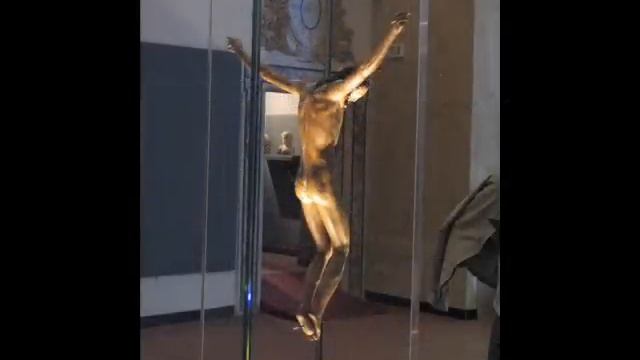 Il Crocefisso di Michelangelo a Napoli - www.vesuvioweb.com смотреть онлайн