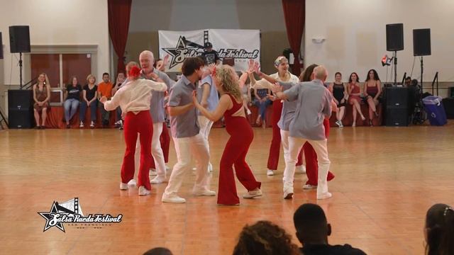 Vale Todo Familia at The 13th Salsa Rueda Festival in SF, 2024 смотреть онлайн