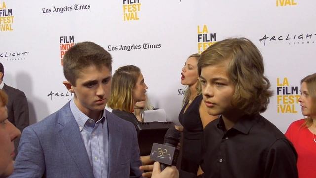 2017 Los Angeles Film Festival - Carpet Chat with Arman Darbo and Sawyer Barth смотреть онлайн