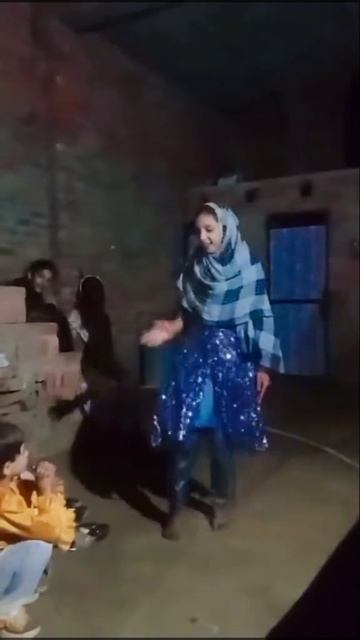 Young Girl Amazing Family Dance смотреть онлайн