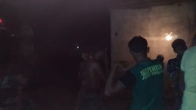 Indian boys & girls dance together смотреть онлайн