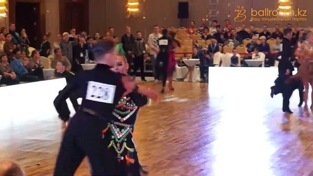 WDSF Open Youth Latin. Jive смотреть онлайн
