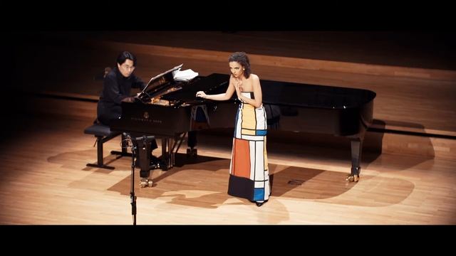 Natasha Sallès - Lied der Lulu - Alban Berg смотреть онлайн