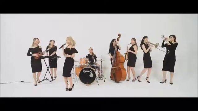 Джаз бэнд Jazz girls band ШИК "А я иду шагаю по Москве" смотреть онлайн