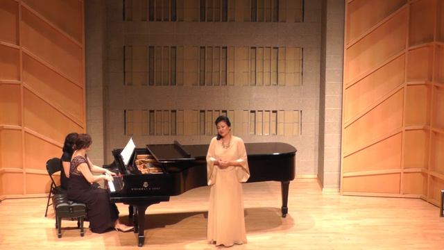 Nacht, Die Nachtigall, and Sommertage from the Seven Early Songs by A. Berg смотреть онлайн