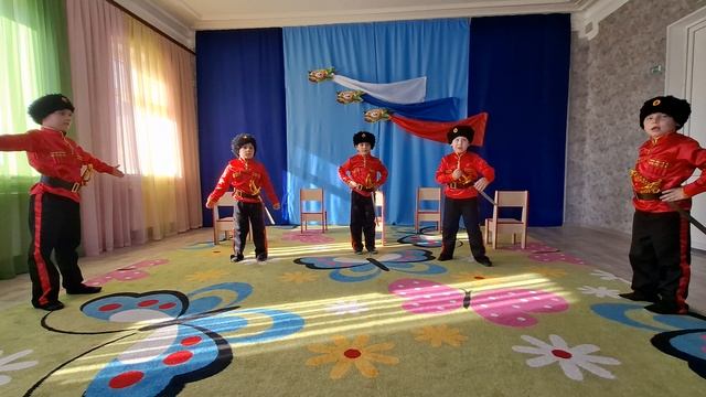 танец Казачата.mp4 смотреть онлайн